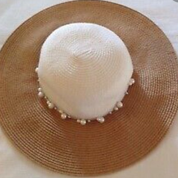 Nicole Marciano Accessories - NWOT Nicole Marciano Pearl Beaded Rim 100% Straw Hat